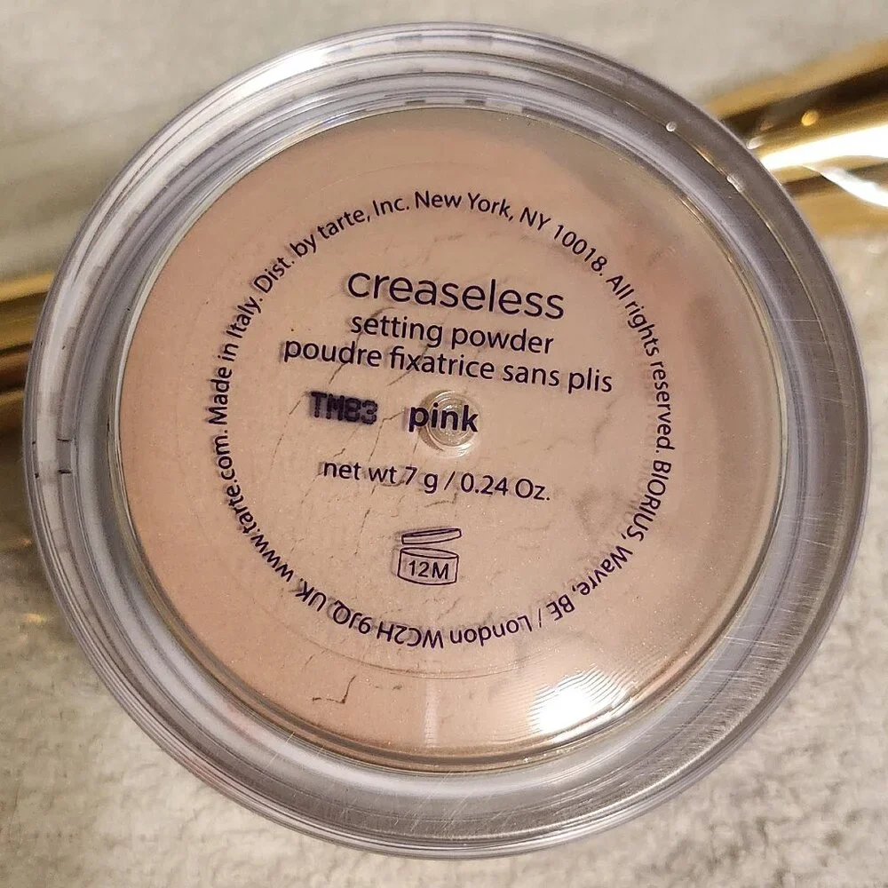Tarte creaseless setting & brightening powder